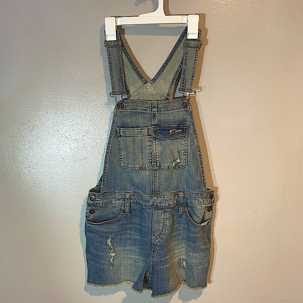 Women’s Overall Denim Shorts